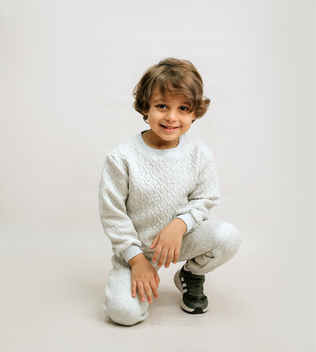 2-Piece Quilted Light Grey Set