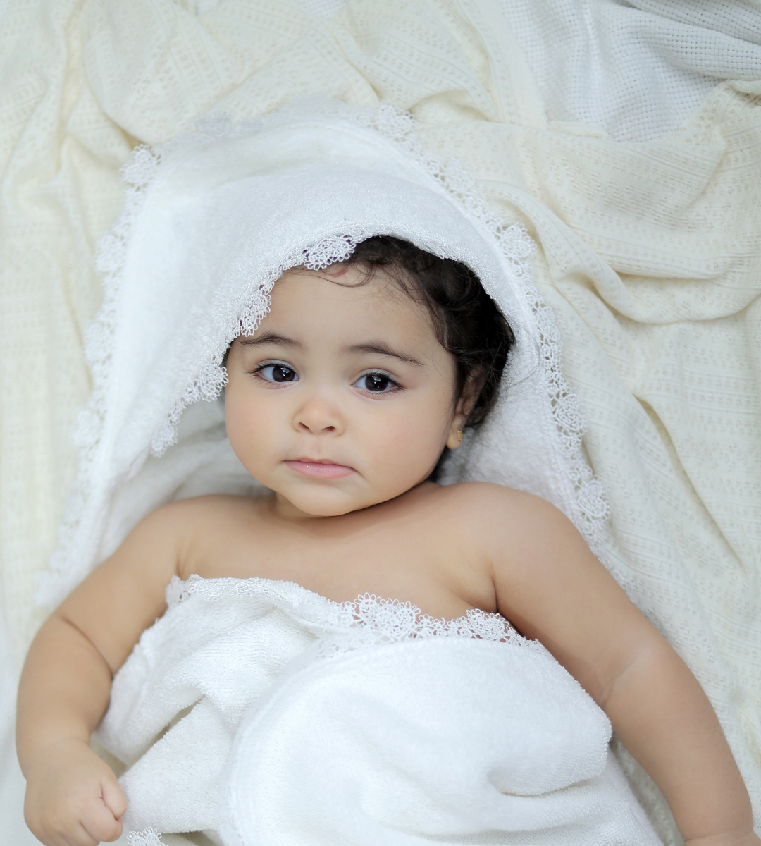 White Lace Hooded Bath Towel