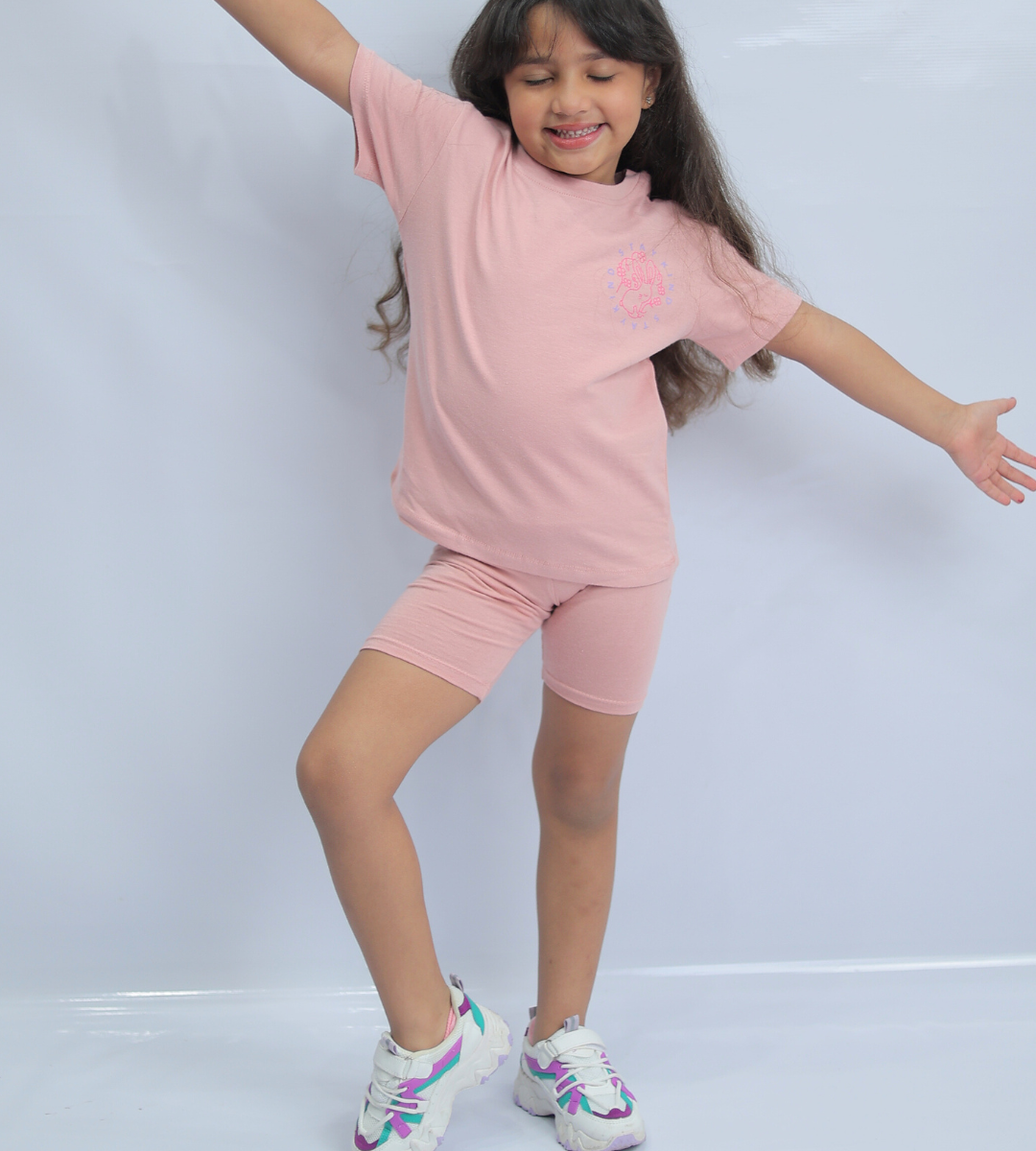 2-Piece Bunny oversized shirt and bike shorts set