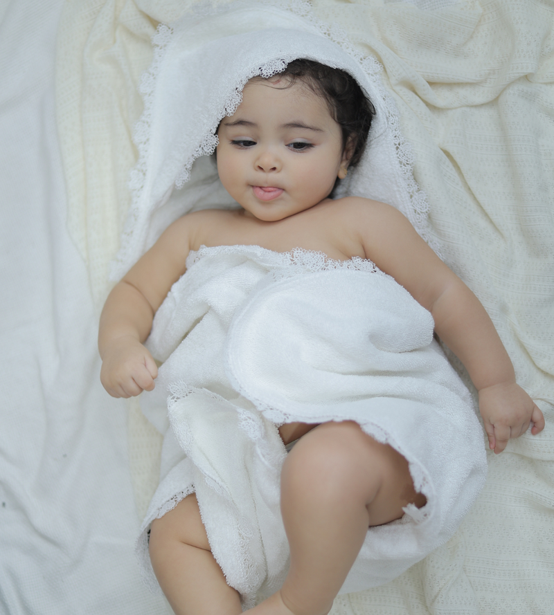 White Lace Hooded Bath Towel